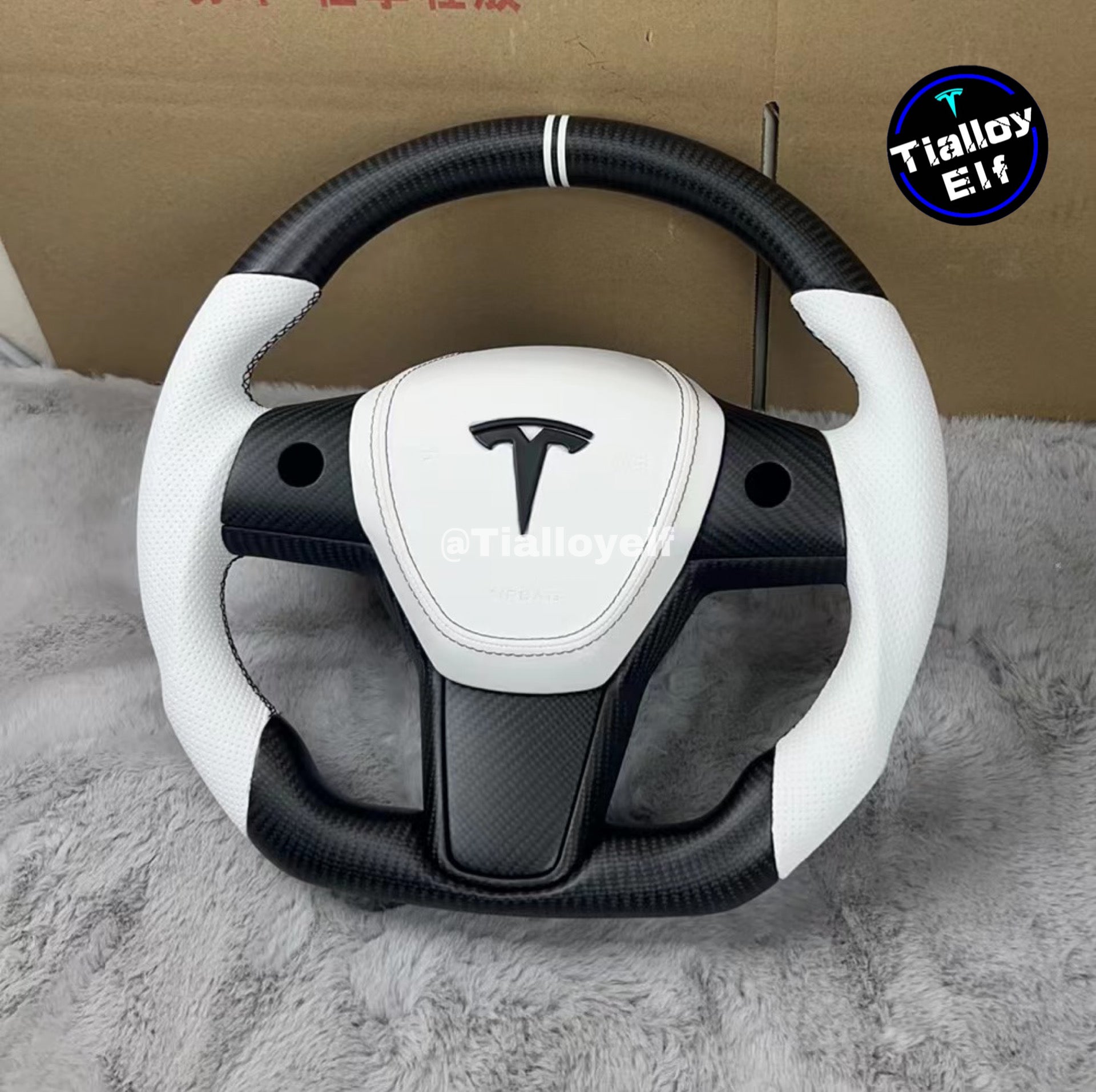 3/Y Full Carbon Fiber Steering Wheel Black and White Tialloyelf